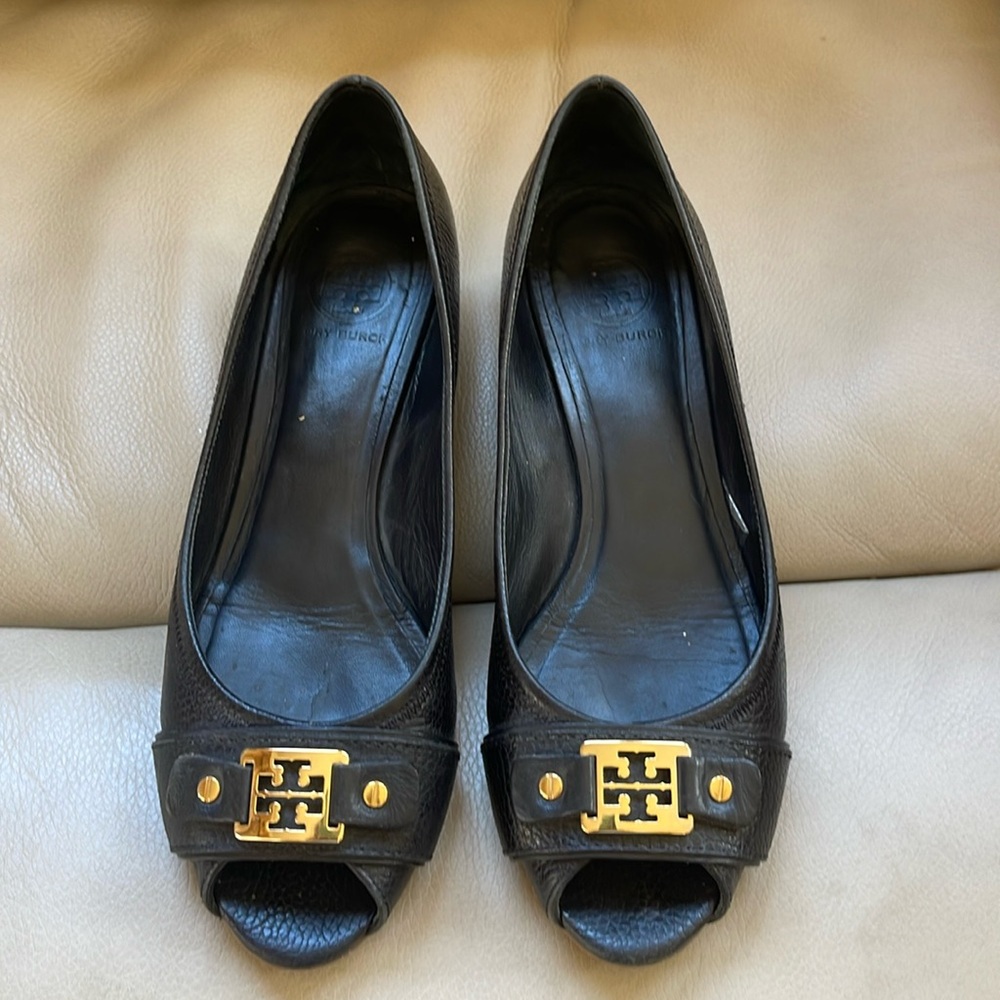 Tory Burch gold logo shoes
